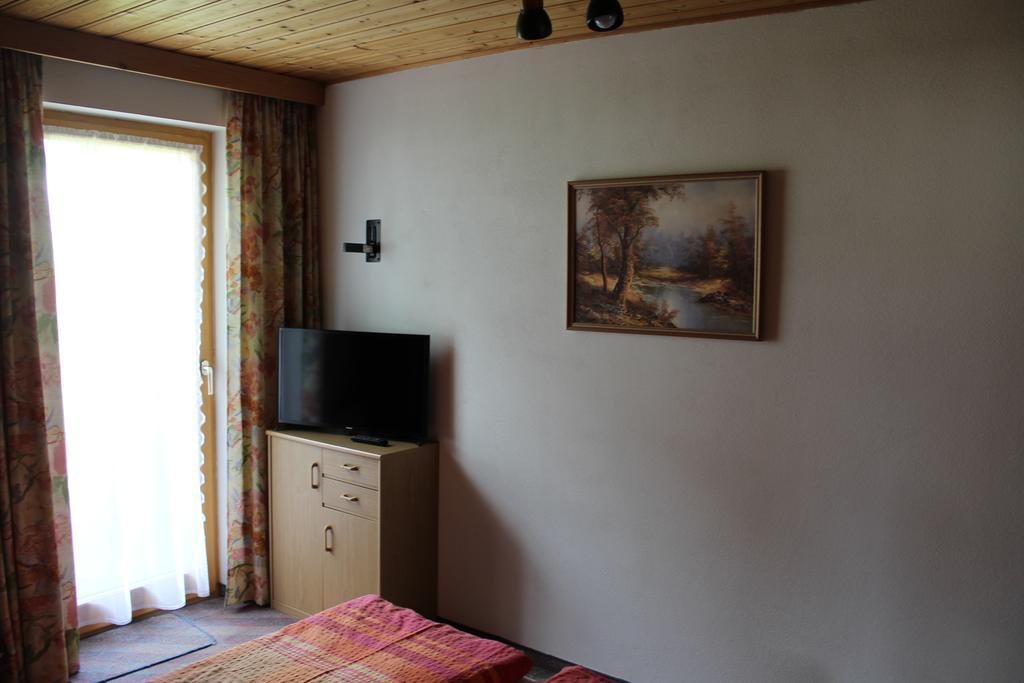 Haus Birgit Pettneu am Arlberg Exterior foto